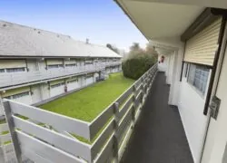 Campanile Lille Sud CHR Façade