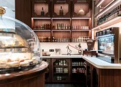 un magasin avec une balance sur laquelle est inscrit " a "